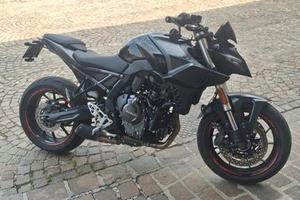 SUZUKI GSX 8S