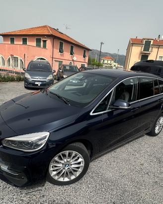 Bmw Serie 2 Gran Tourer 220d Luxury aut.
