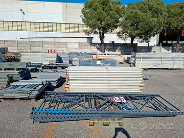 scaffalature  magazzino