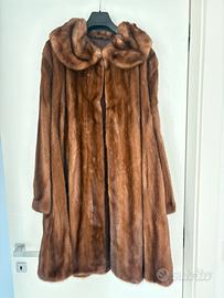 Pelliccia Vintage anni ‘90 di Visone con custodia
