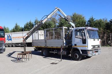 IVECO EUROCARGO 80 E 15 CON GRU E CARICATORE RAM