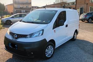 Nissan NV 200