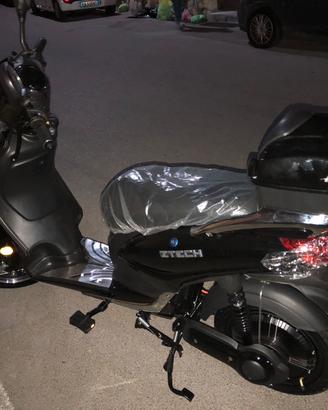 Scooter / Bici elettrica Z-Tech nuovo, mai usato