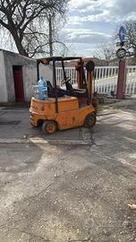 Carrello elevatore