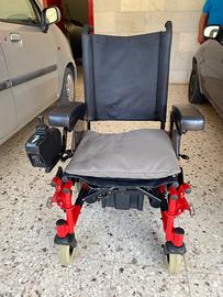 Sedia a rotelle elettrica
