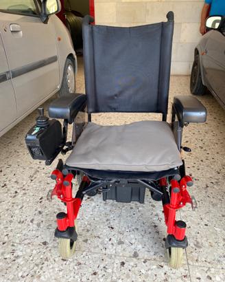 Sedia a rotelle elettrica