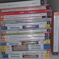 Libri medie 1°al 3° anno Plastificati e pronti 