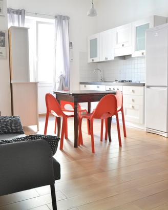 Luminoso trivano in centro