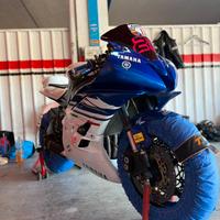 Yamaha r6 pronto pista