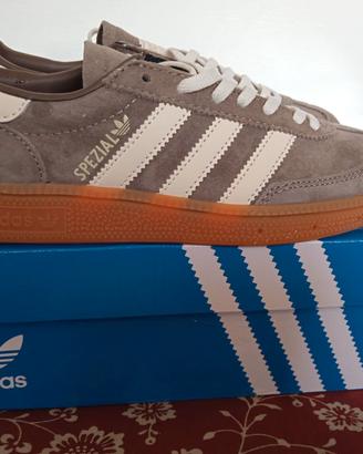 scarpe Adidas Handball spezial taglia 37 1/3