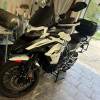 Benelli trk 502x