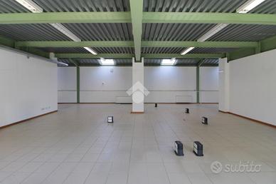 LABORATORIO A CASCINA