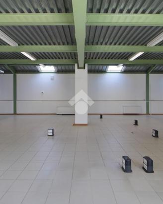 LABORATORIO A CASCINA