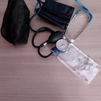 Misura pressione da braccio vintage