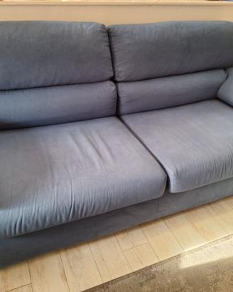 Divano-letto in buono stato L:200 cm P:95 cm