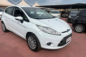 Ford Fiesta 1.4 5 porte Bz.- GPL Titanium