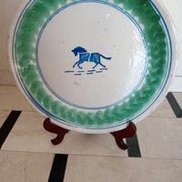 Piatto in ceramica di Caltagirone fangotto