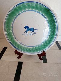 Piatto in ceramica di Caltagirone fangotto