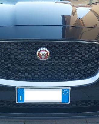 JAGUAR F-PACE 2.0D AWD AUT. Prestige - 4X4 - 180CV