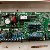 Centrale Allarme Pyronix Matrix 832+