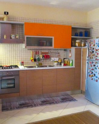 CUCINA  "BERLONI"  + ELETTROD. A INCASSO