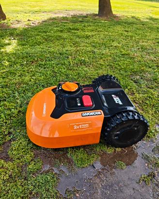  Robot Tagliaerba WORX Landroid M500 WR141E