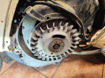 Motore vespa 125 primavera