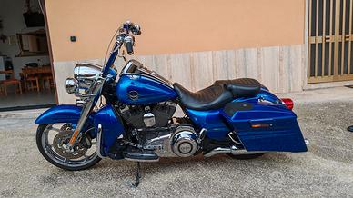 Road king 110 screamin eagle cvo 2013