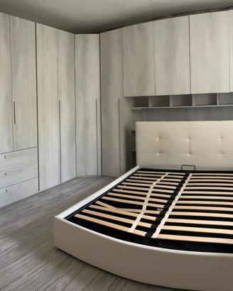 Mobile e letto matrimoniale