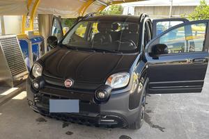 auto Fiat Panda Trussardi