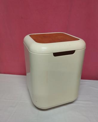 Sgabello contenitore da bagno anni 80 Giò Style 