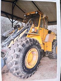 Pala gommata Volvo BM 4500