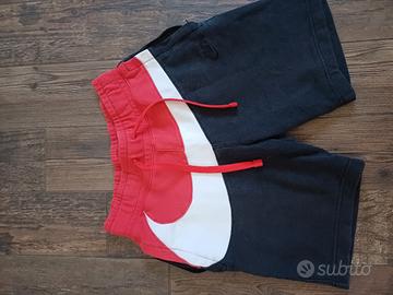 pantalone nike swoosh