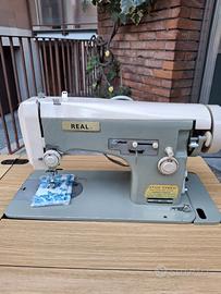 Macchina da cucire Vintage - REAL ZIG-ZAG