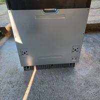 Lavastoviglie MIDEA a incasso semi nuova  