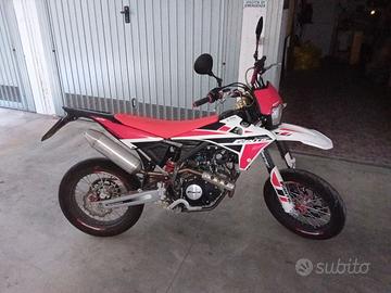 Fantic XMF125 Supermotard