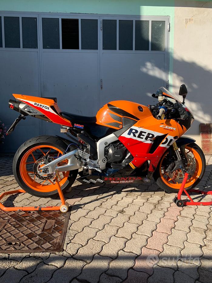 Cbr 600 Rr Repsol Cbr 400 Rr Usata Amotopart Fairings Honda