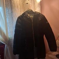 piumino  nero  jeans