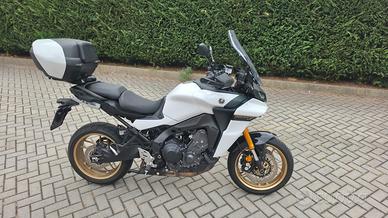 Yamaha Tracer 9gt pure white (2024)