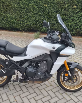 Yamaha Tracer 9gt pure white (2024)