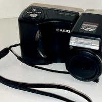 Casio fotocamera digitale compatta