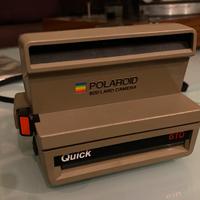 Polaroid  610