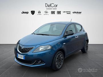 Lancia Ypsilon 1.0 FireFly 5 porte S&S Hybrid Gold