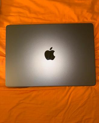 MacBook Pro M3 8GB 512GB