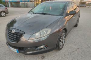 Lancia delta 1.6- 2011 PREZZO ON TRATTABILE 