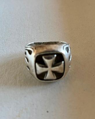 Anello in argento Croce di Malta