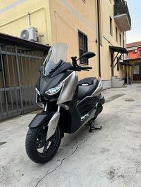 Yamaha X-Max 300 Tech Max ABS
