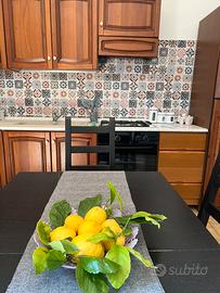Tavolo da cucina con sedie