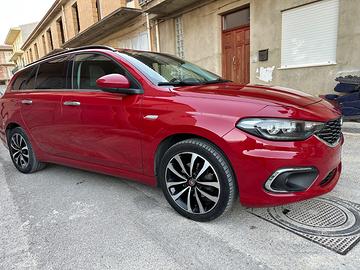 FIAT Tipo (2015-->) - 2016