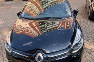 Renault  clio Moschino turbo gpl 90cv